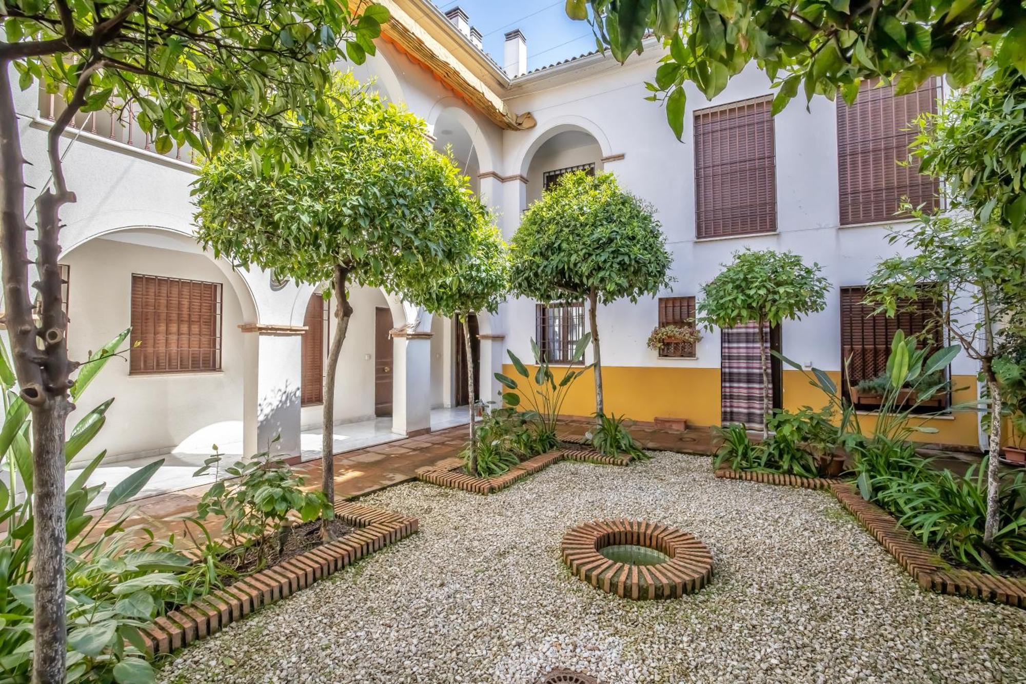 El Rincon De La Chiquita & Parking Apartment Cordoba Luaran gambar